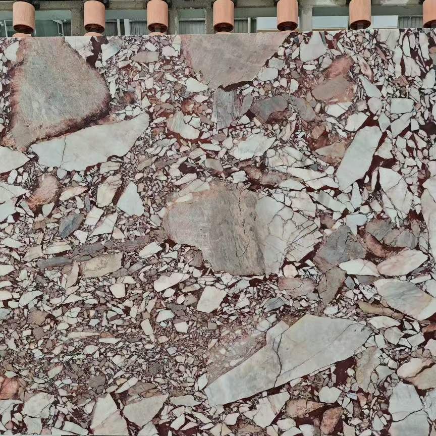 Breccia Capraia — رخام