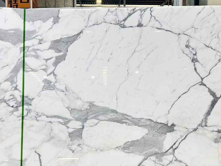 calacatta — Slab