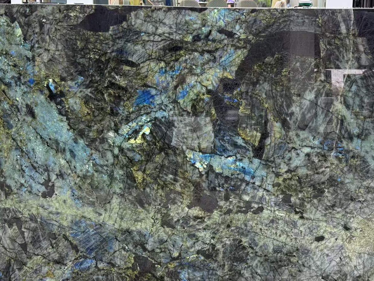 labradorite blue — Slab