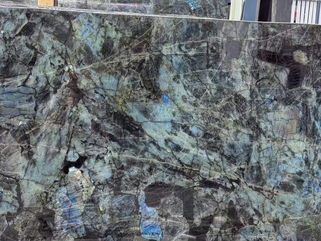 labradorite blue — Slab